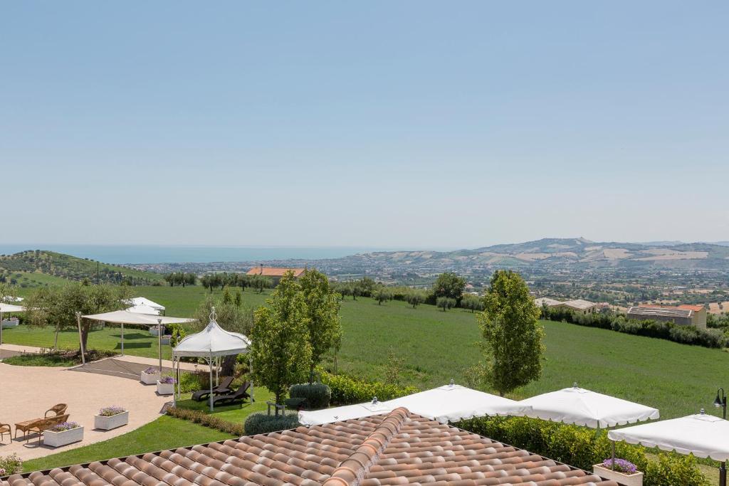Casale Santa Maria Country House Mosciano SantʼAngelo Eksteriør bilde
